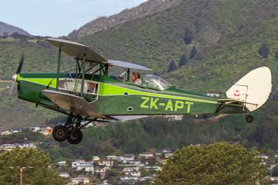 Buy a share in this historic DH.83 Fox Moth